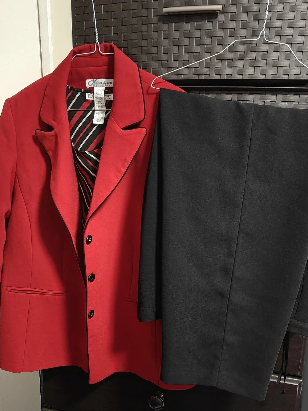 Dressbarn Women's Pants Suit